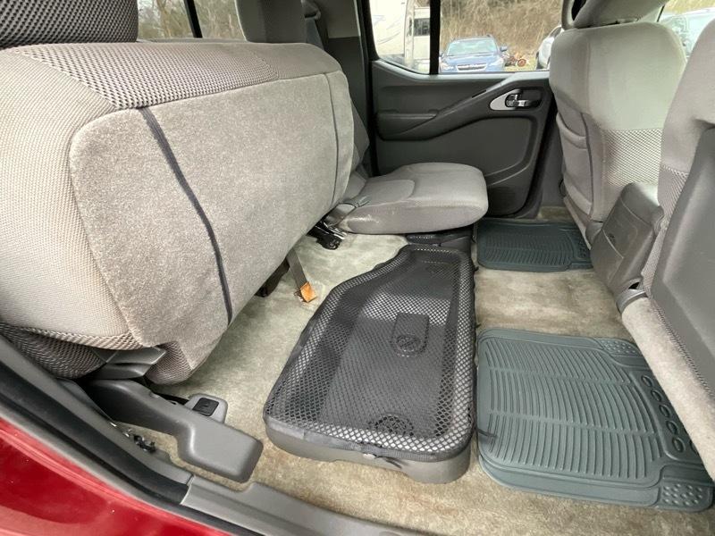 Nissan Frontier PRO-4X Crew Cab 4WD 2014