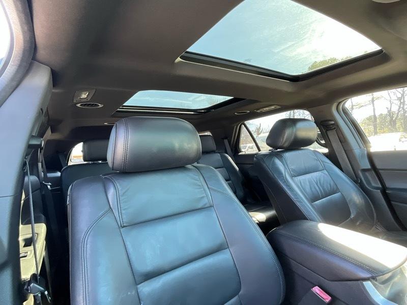 Ford Explorer XLT 4WD 2014