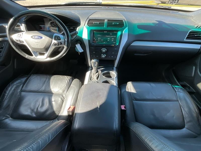 Ford Explorer XLT 4WD 2014