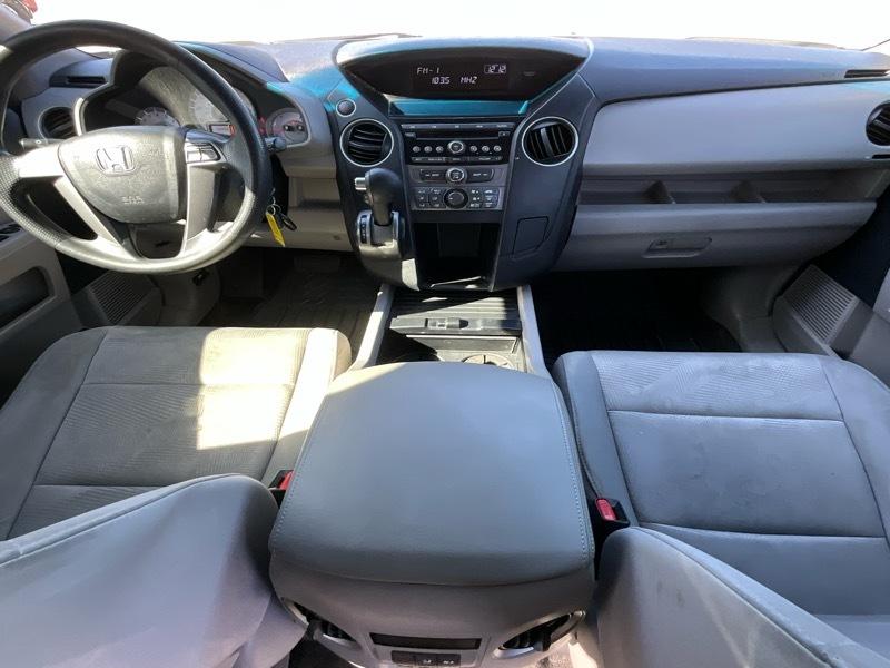 Honda Pilot LX 2WD 5-Spd AT 2012