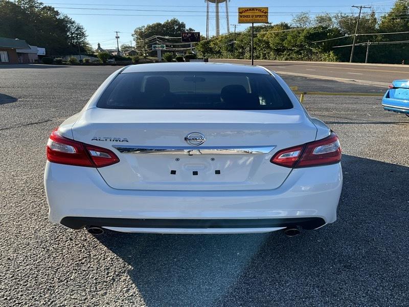 Nissan Altima 2.5 SR 2016
