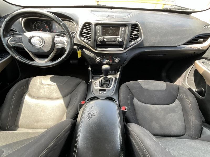 Jeep Cherokee Latitude FWD 2018