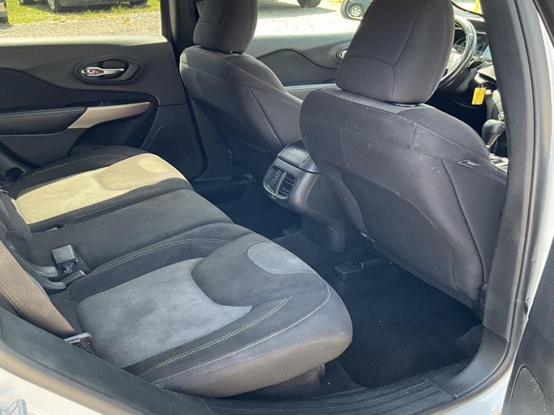 Jeep Cherokee Latitude FWD 2018