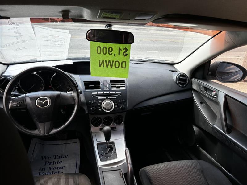 Mazda MAZDA3 i Sport 4-Door 2011