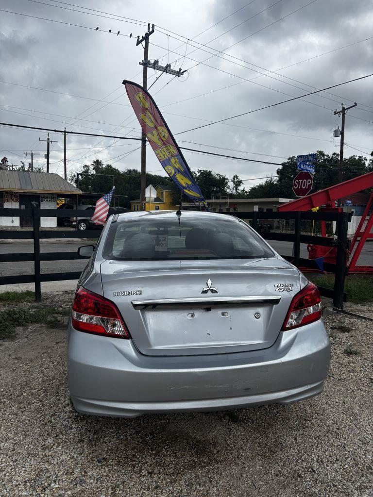 Mitsubishi Mirage G4 ES 5M 2019