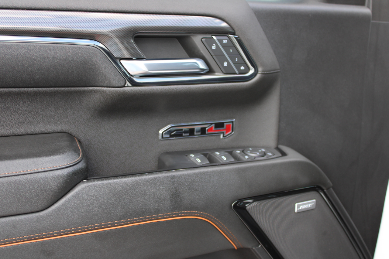 GMC Sierra 1500 AT4 Crew Cab 4WD 2024 GMC Sierra 1500 AT4 Crew Cab 4WD 2024