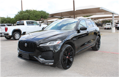 2022 Jaguar F-Pace  2022 Jaguar F-Pace