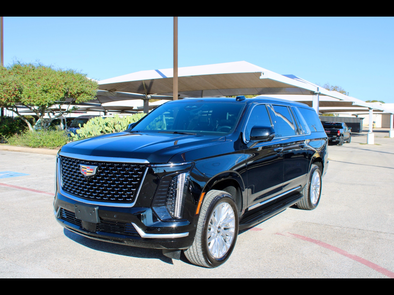 2025 Cadillac Escalade ESV Premium Luxury AWD