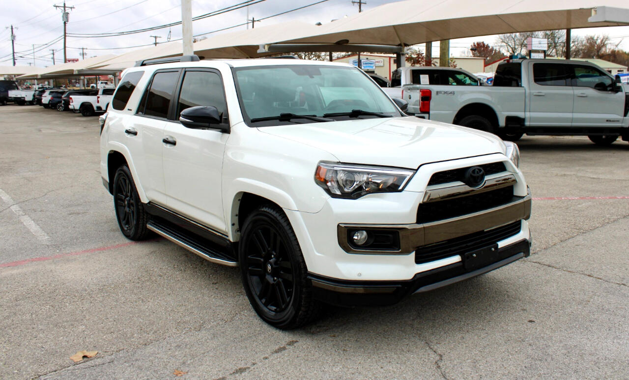 Toyota 4Runner SR5 2WD 2019