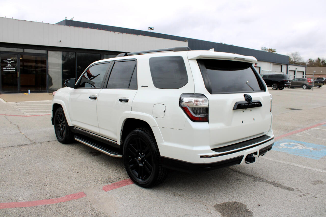Toyota 4Runner SR5 2WD 2019