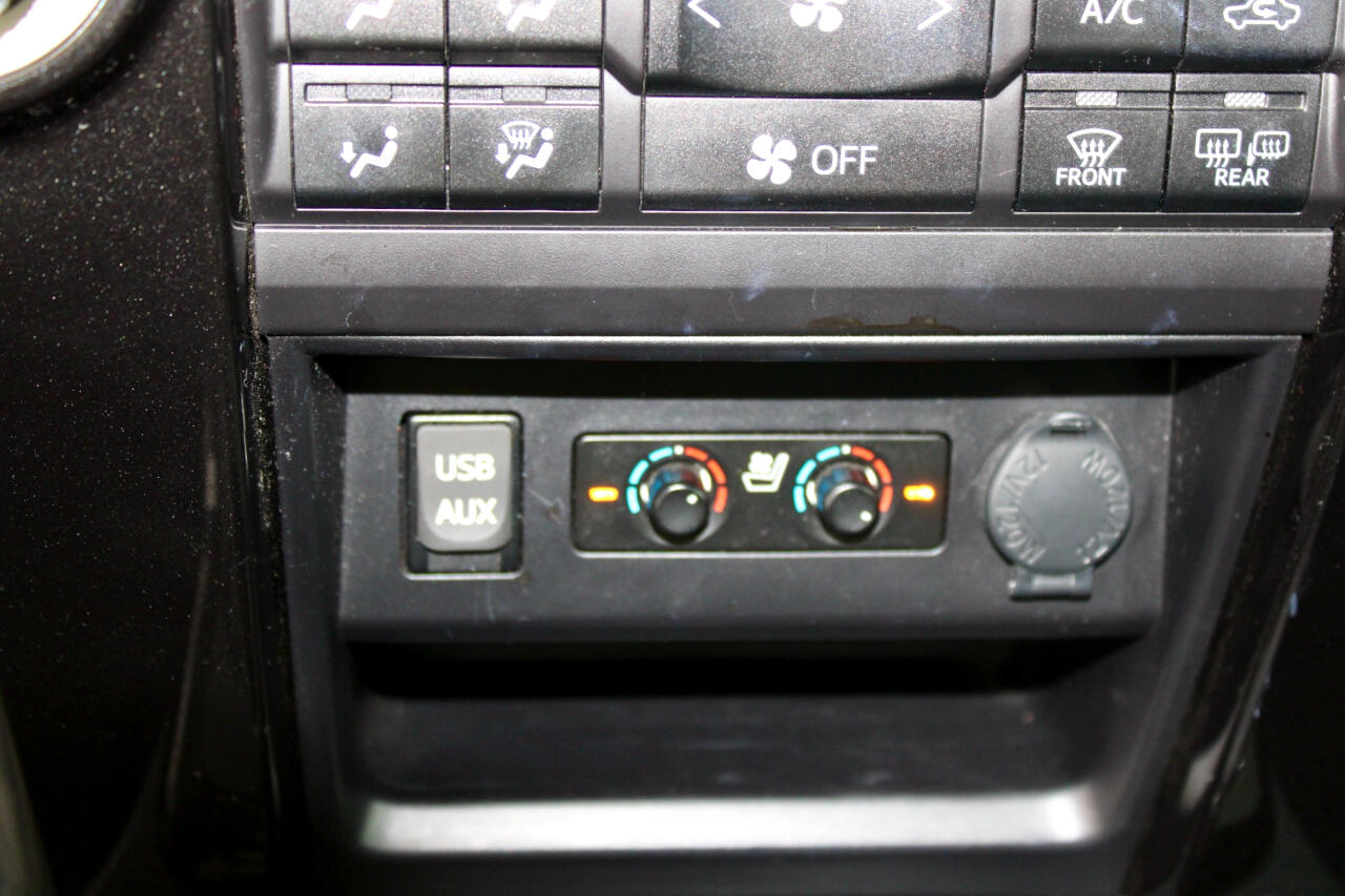 Toyota 4Runner SR5 2WD 2019