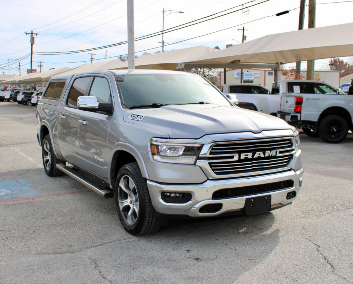 RAM 1500 Laramie Crew Cab SWB 4WD 2022