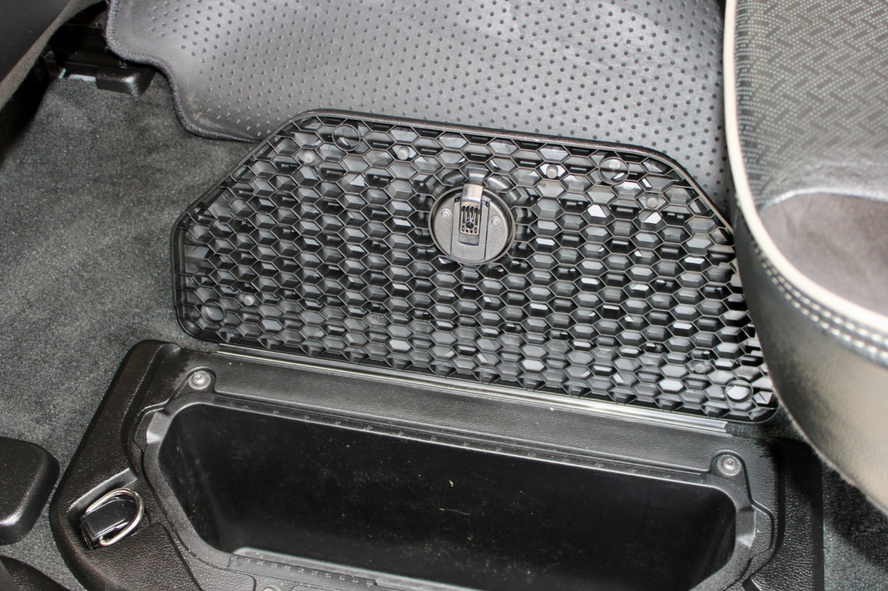 RAM 1500 Laramie Crew Cab SWB 4WD 2022