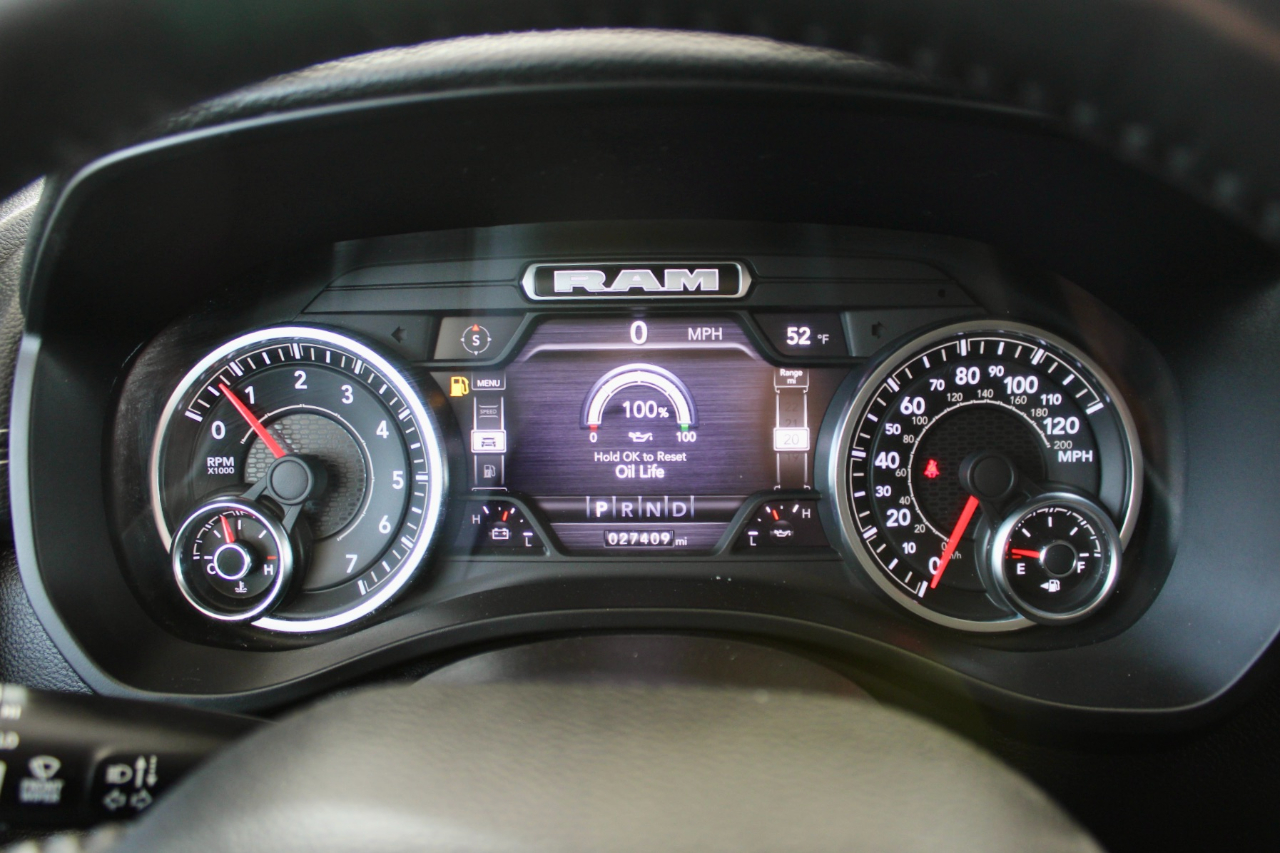 RAM 1500 Laramie Crew Cab SWB 4WD 2022