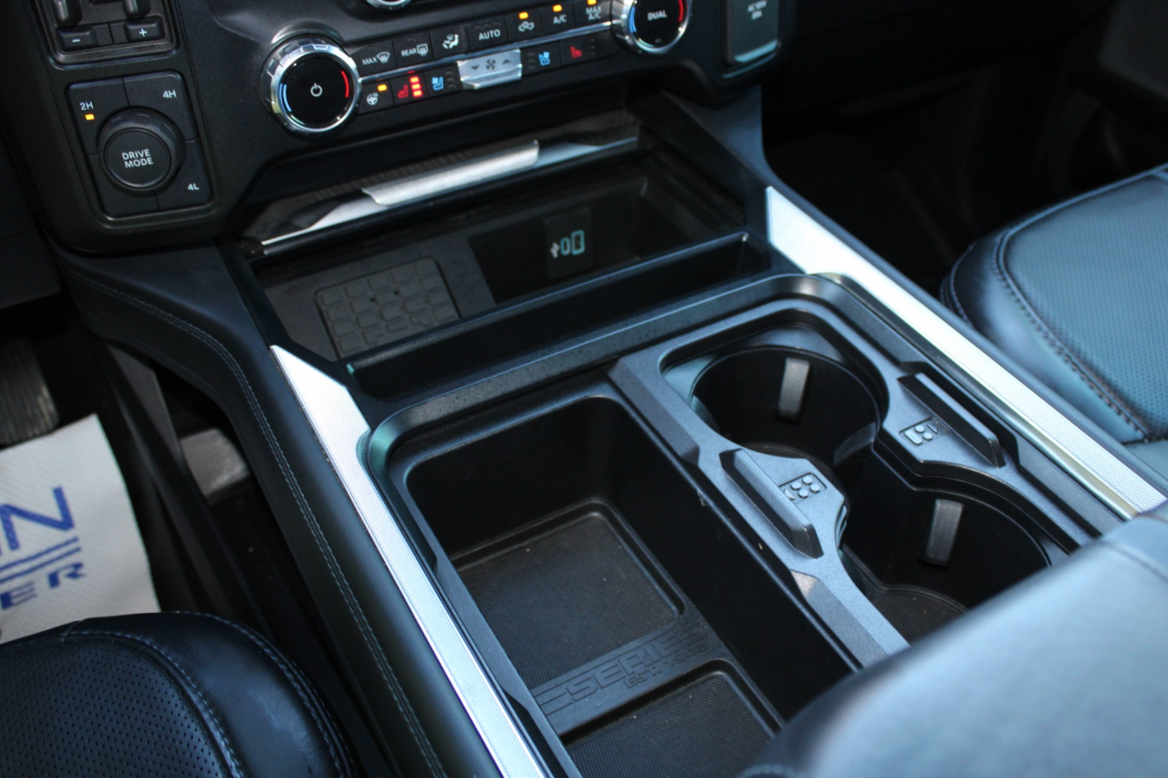 Ford F-350 SD Platinum Crew Cab Long Box 4WD DRW 2025