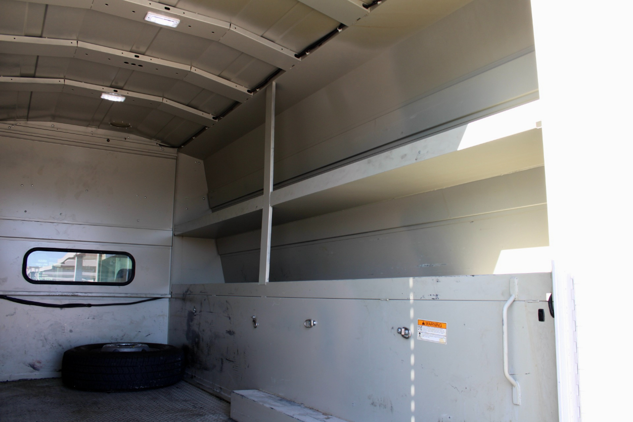 GMC Sierra 3500HD Pro Regular Cab 4WD 2023