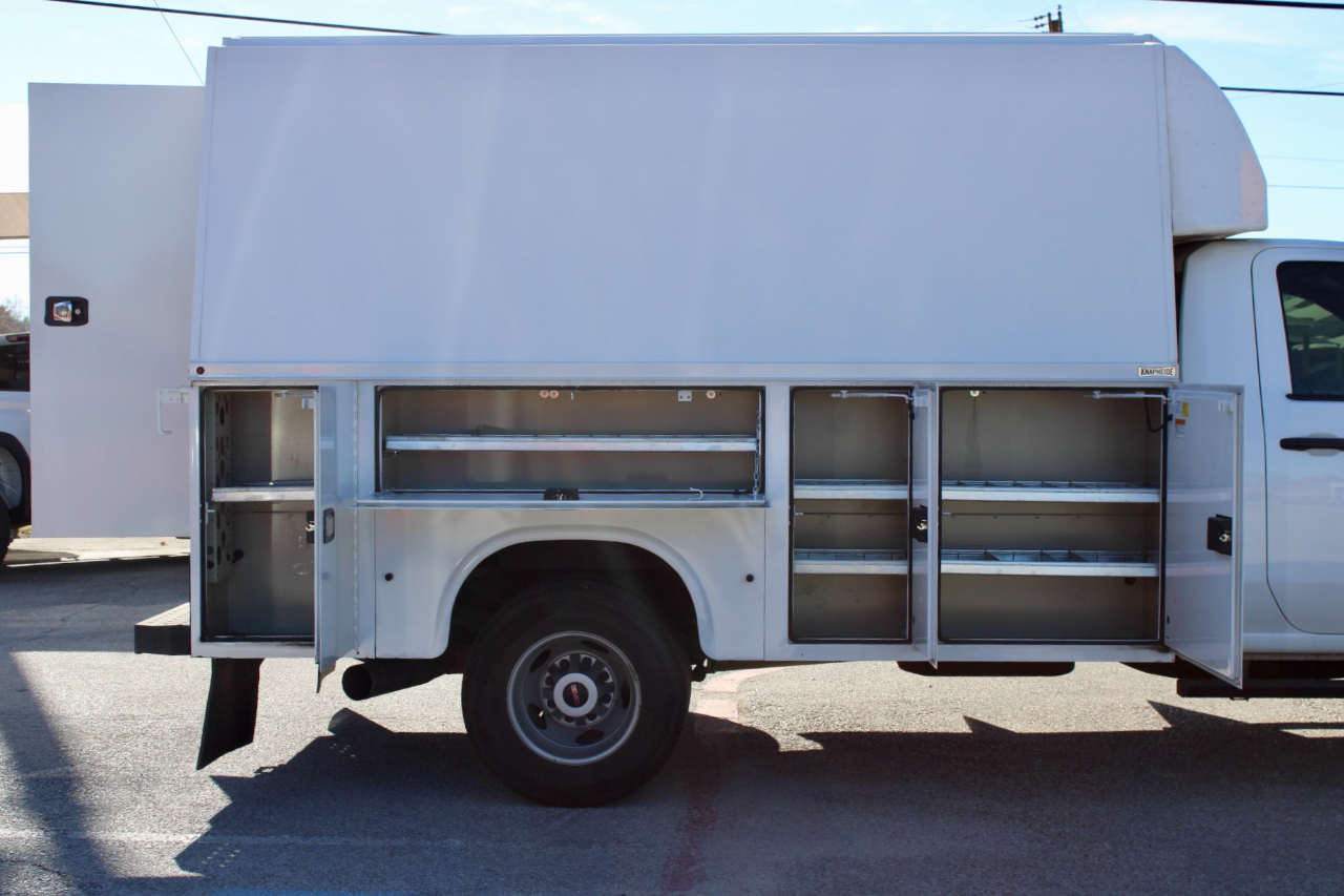 GMC Sierra 3500HD Pro Regular Cab 4WD 2023