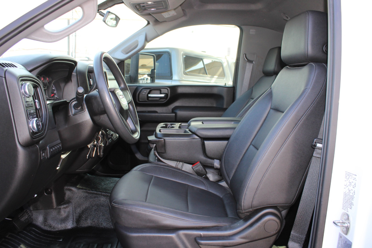 GMC Sierra 3500HD Pro Regular Cab 4WD 2023