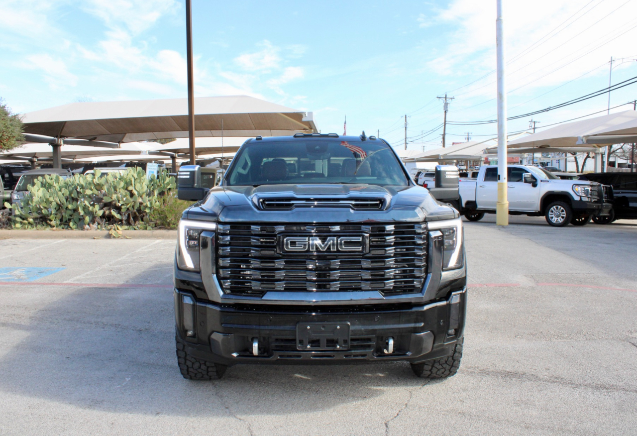 GMC Sierra 2500HD Denali Ultimate Crew Cab 4WD 2024