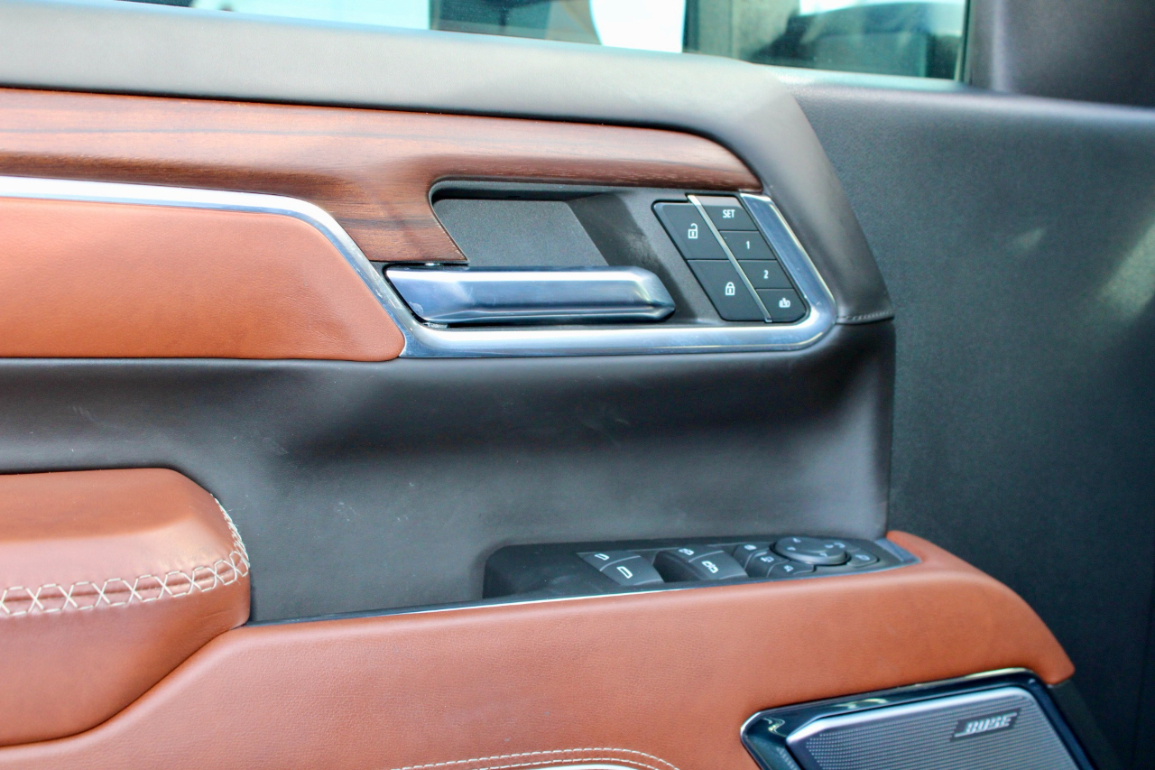 GMC Sierra 2500HD Denali Ultimate Crew Cab 4WD 2024