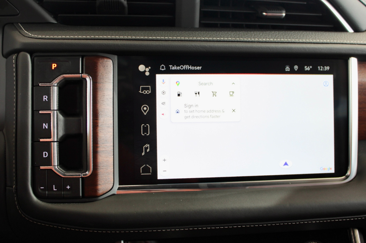 GMC Yukon XL Denali Ultimate 4WD 2024