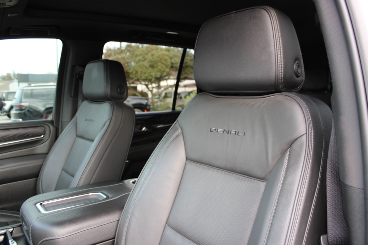 GMC Yukon Denali 4WD 2024