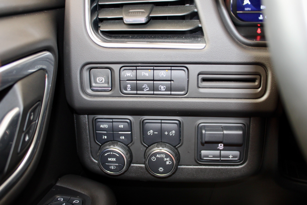 Chevrolet Tahoe Z71 4D SUV 4WD 2024