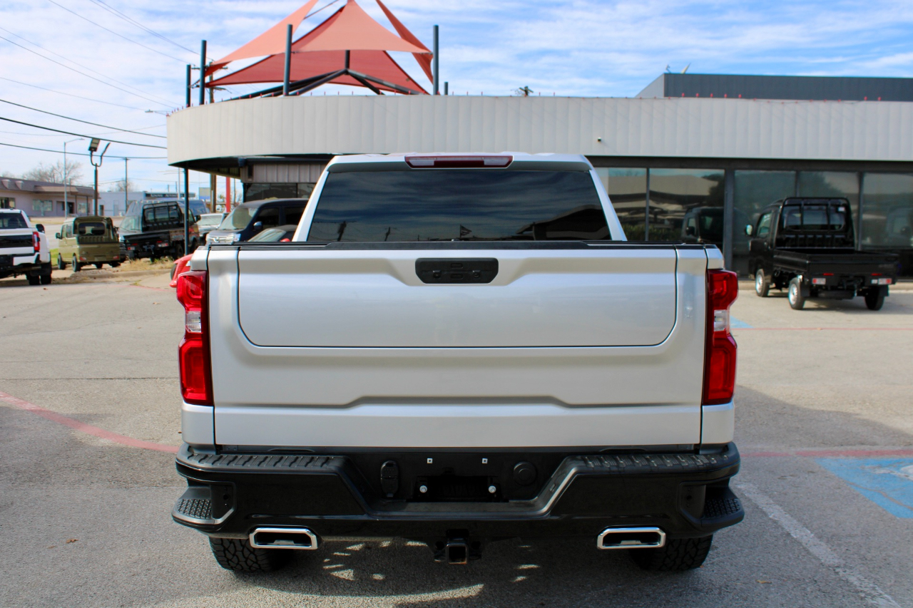 Chevrolet Silverado 1500 Custom Trail Boss Crew Cab Short Box 4WD 2021