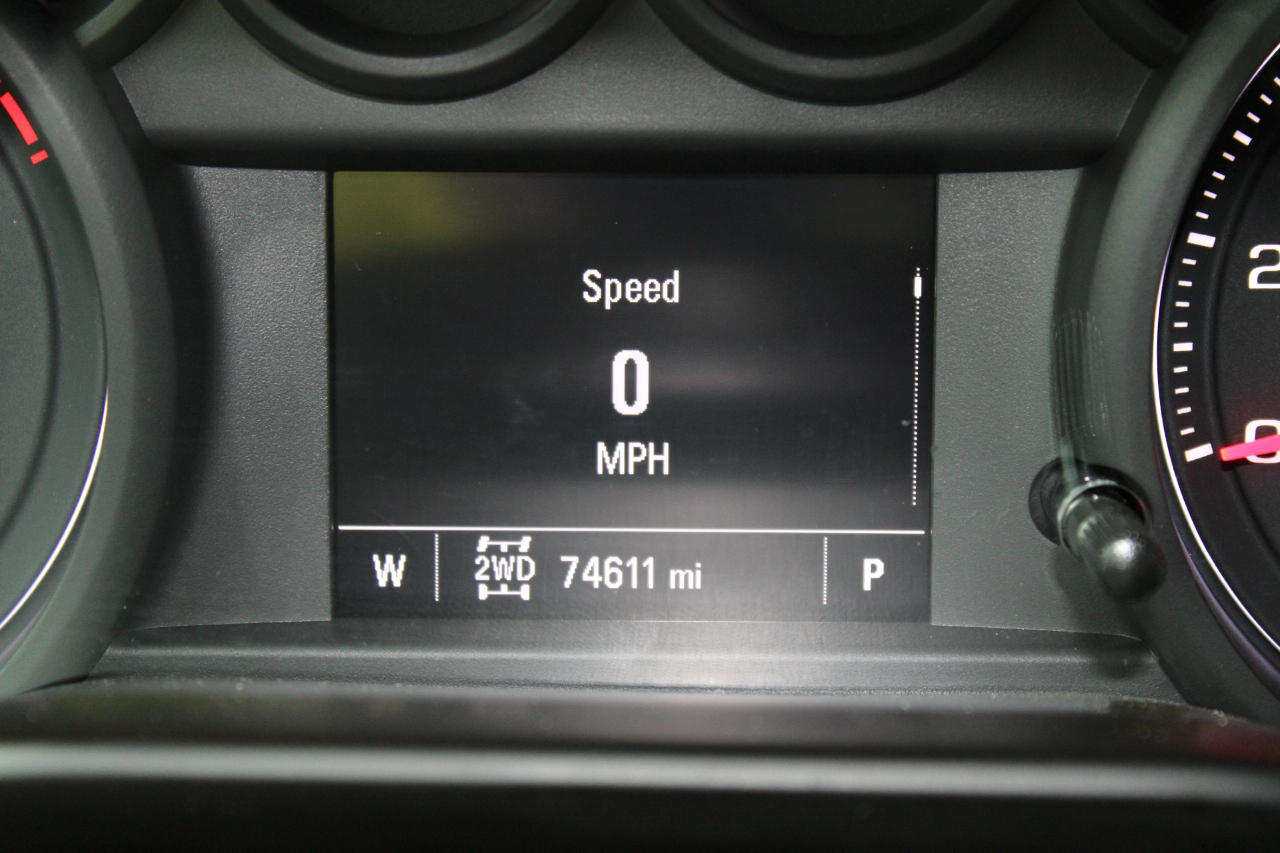 Chevrolet Silverado 1500 Custom Trail Boss Crew Cab Short Box 4WD 2021