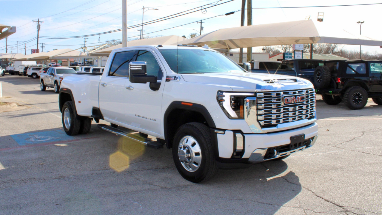 GMC Sierra 3500HD  2025