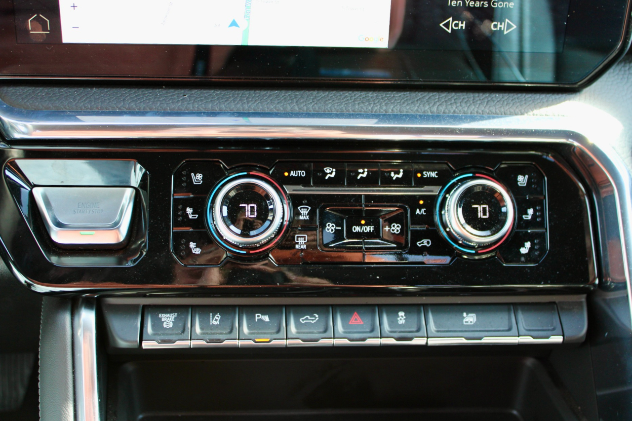 GMC Sierra 3500HD  2025