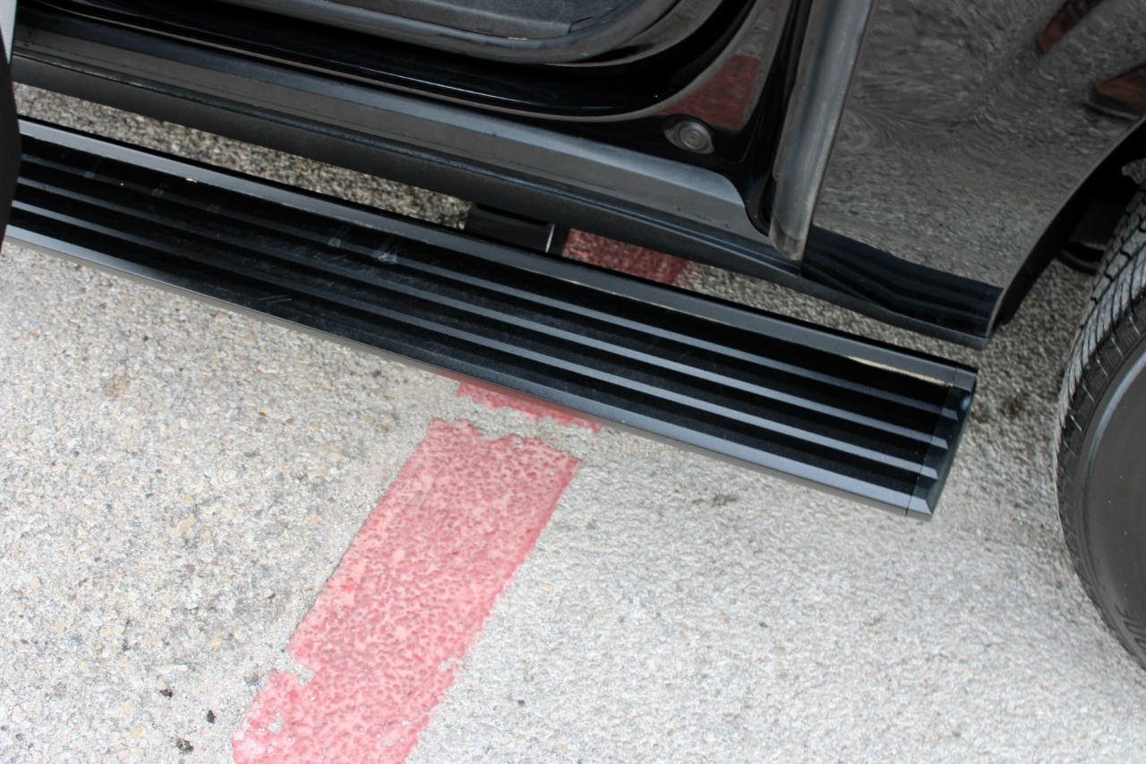 GMC Yukon XL Denali Ultimate 4WD 2023