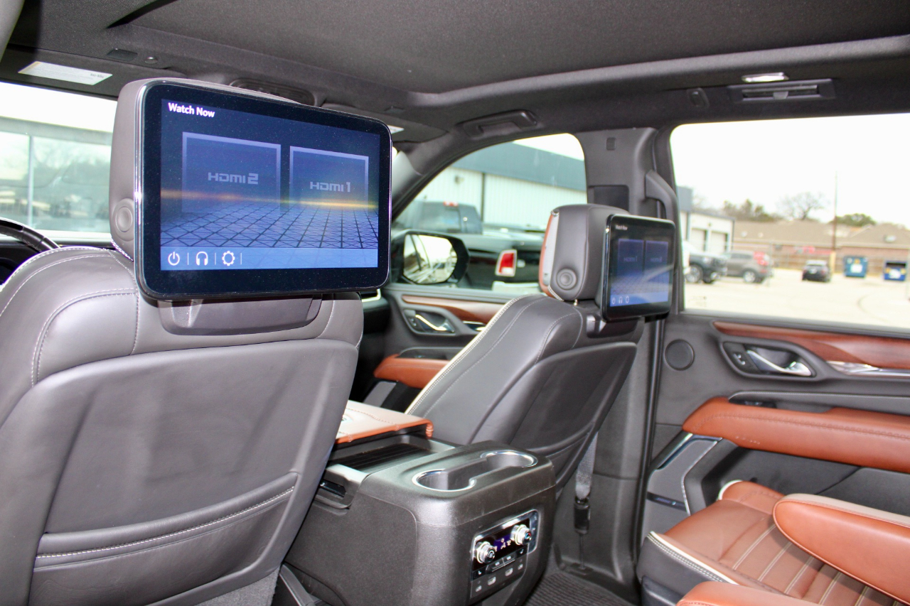 GMC Yukon XL Denali Ultimate 4WD 2023