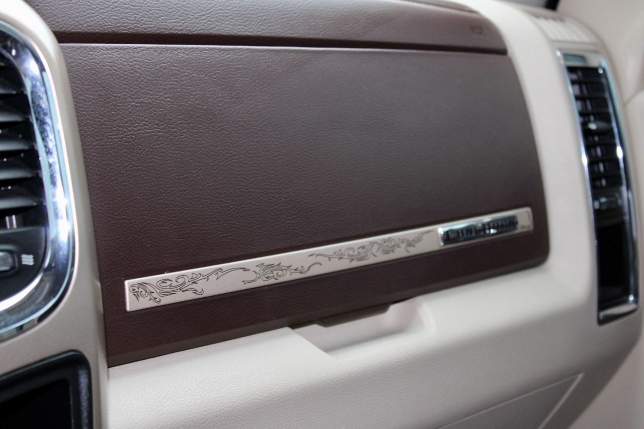 RAM 1500 Laramie Longhorn Edition Crew Cab SWB 4WD 2015