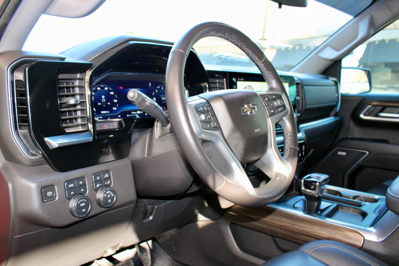 Chevrolet Silverado 1500 Trail Boss LT Crew Cab 4WD 2022