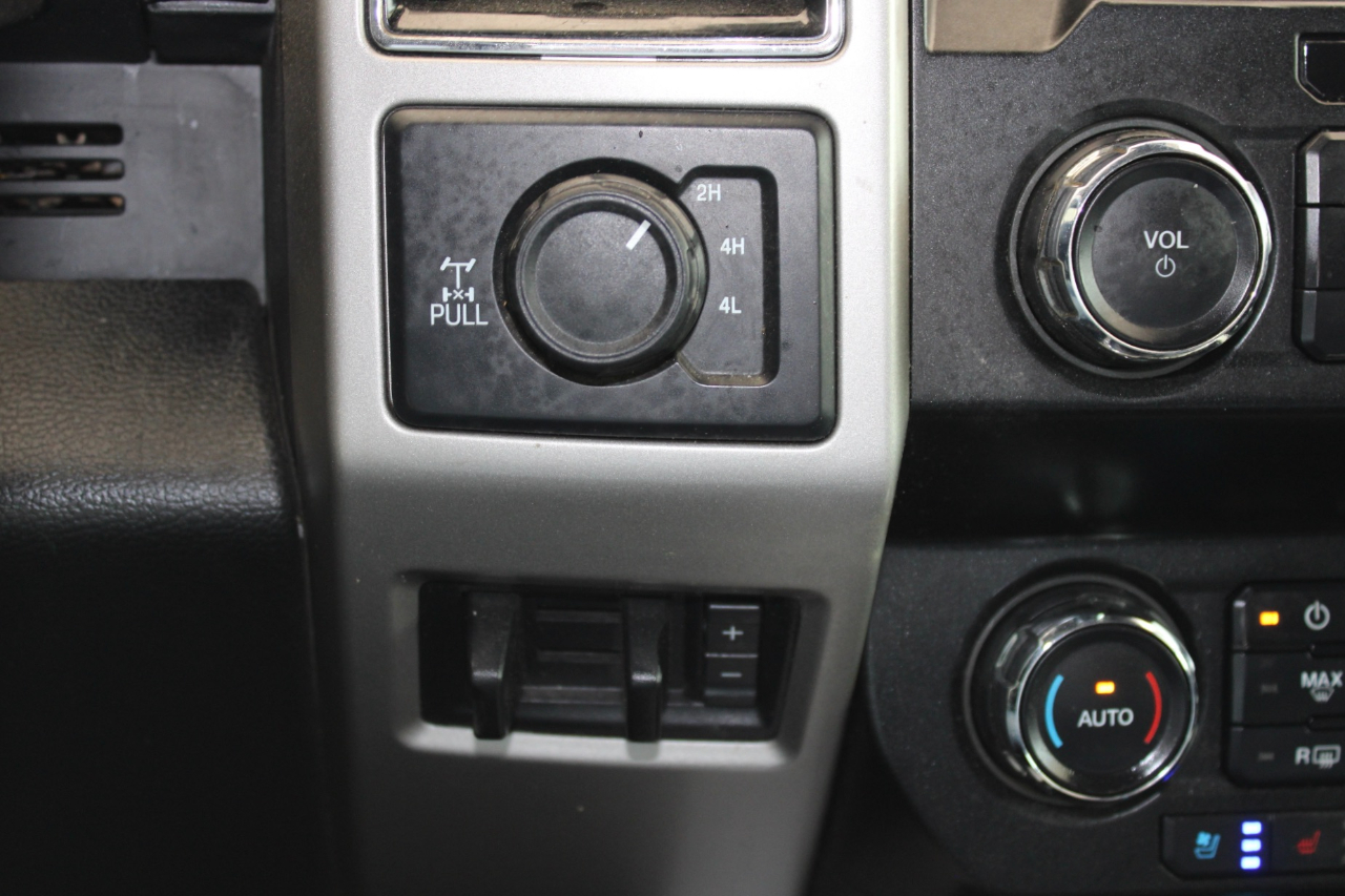 Ford F-250 SD Lariat Crew Cab 4WD 2020