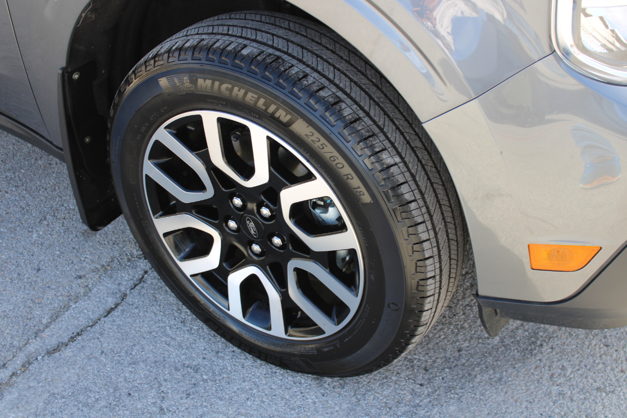 Ford Maverick Lariat 2023