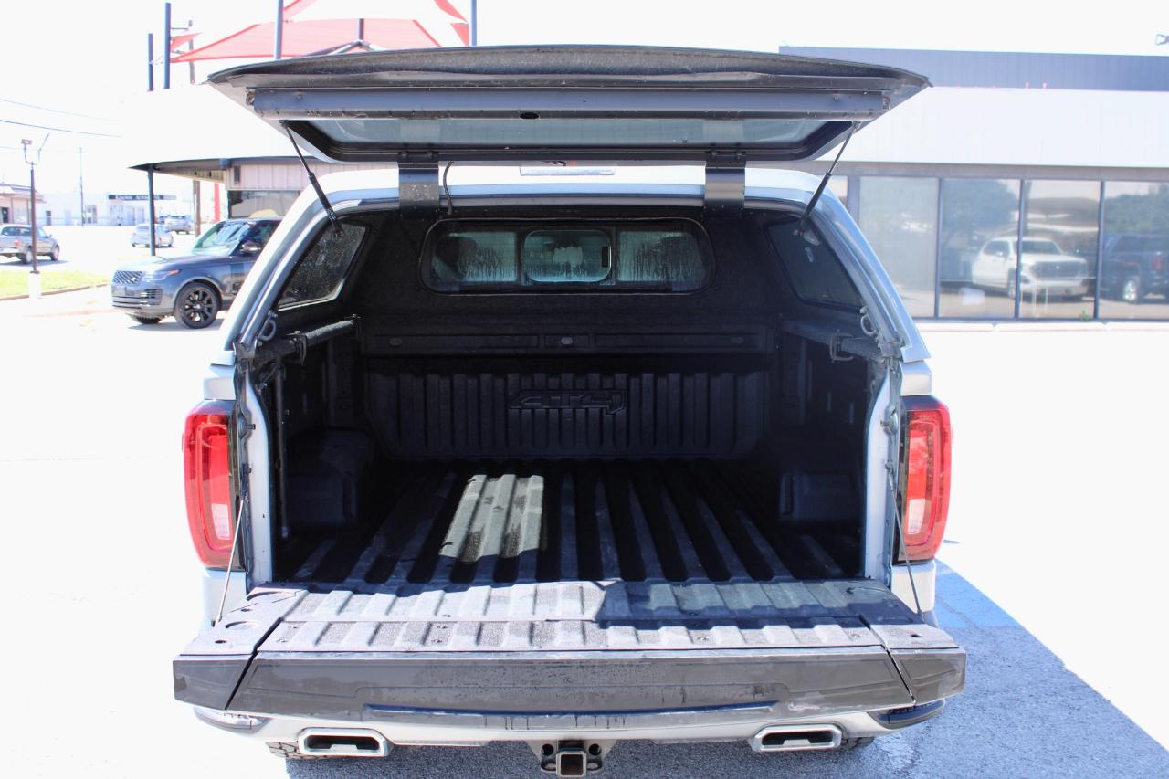 GMC Sierra 1500 AT4 Crew Cab 4WD 2024