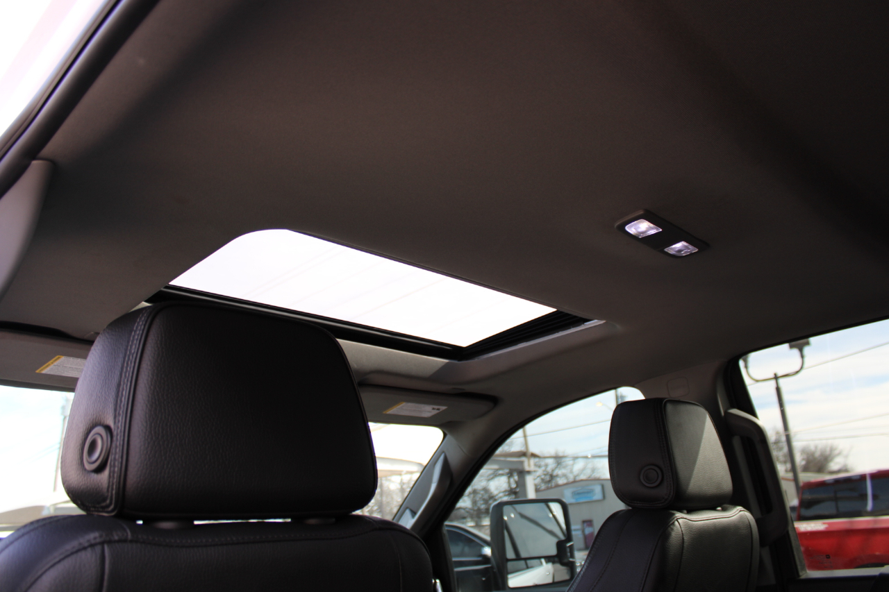 GMC Sierra 2500HD Denali Crew Cab 4WD SB 2024