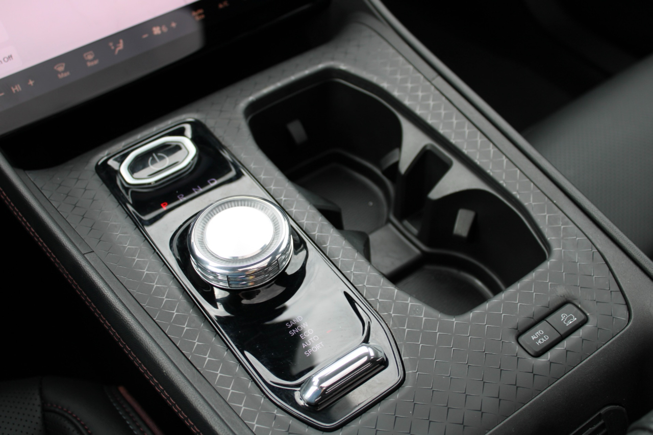 Jeep Wagoneer S Launch Edition 2024