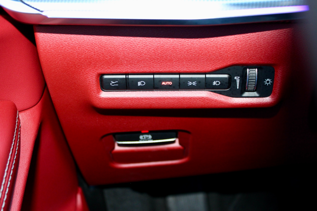 Jeep Wagoneer S Launch Edition 2024