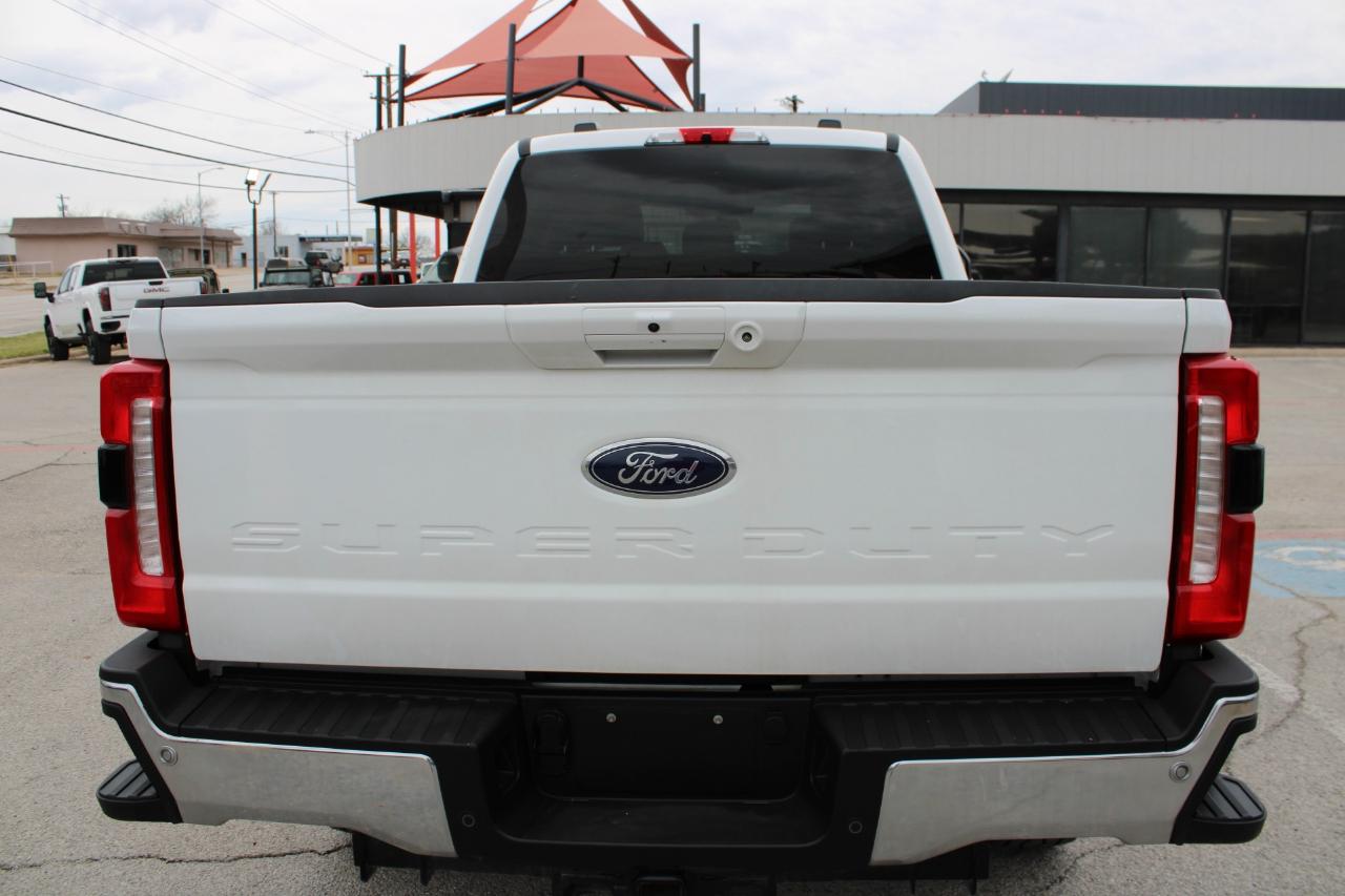 Ford F-250 SD Lariat Crew Cab 4WD 2025