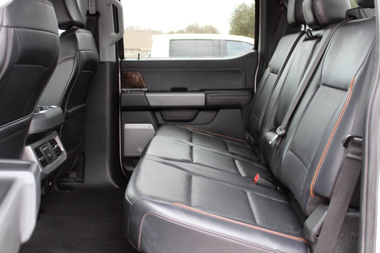 Ford F-250 SD Lariat Crew Cab 4WD 2025