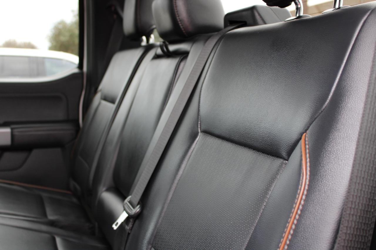 Ford F-250 SD Lariat Crew Cab 4WD 2025