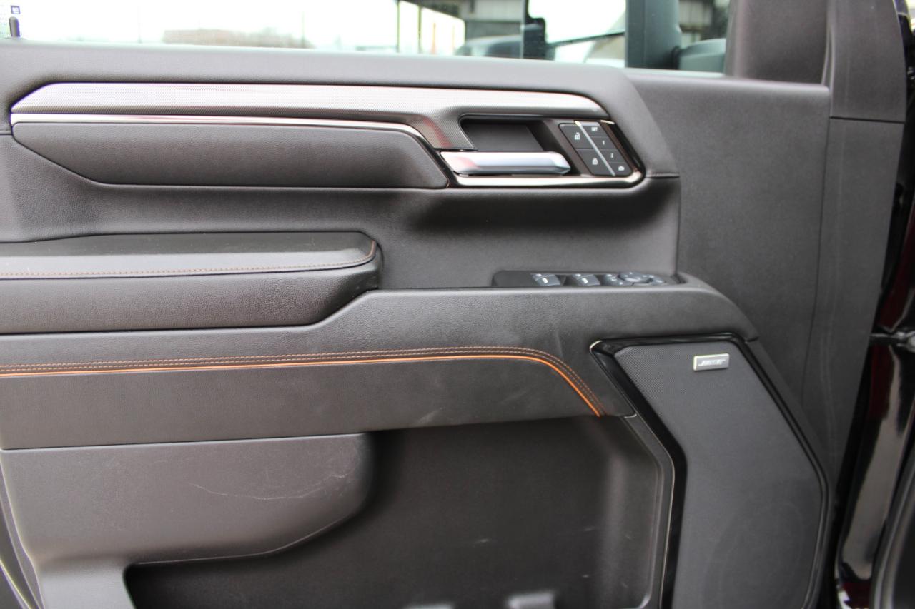 GMC Sierra 2500HD AT4 Crew Cab 4WD 2024