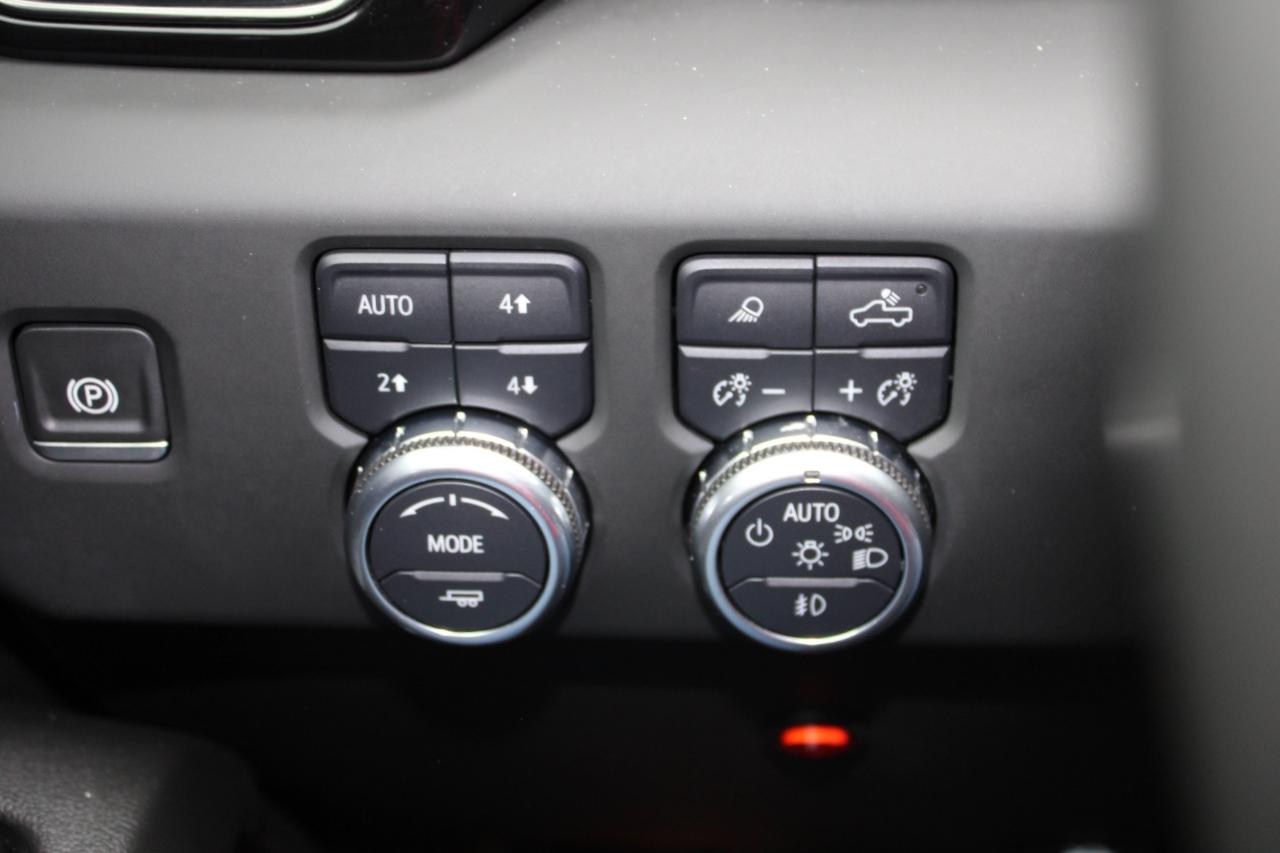 GMC Sierra 2500HD AT4 Crew Cab 4WD 2024