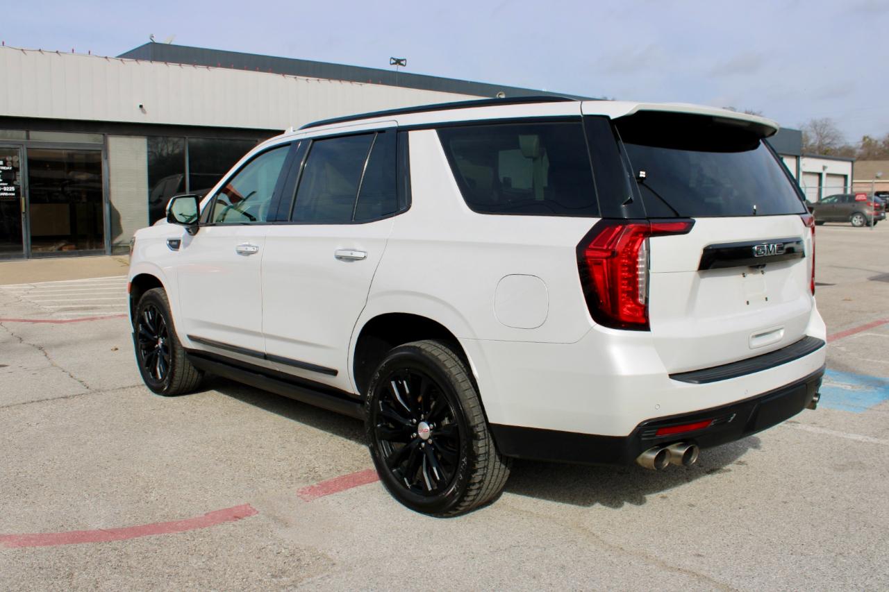 GMC Yukon Denali 4WD 2021