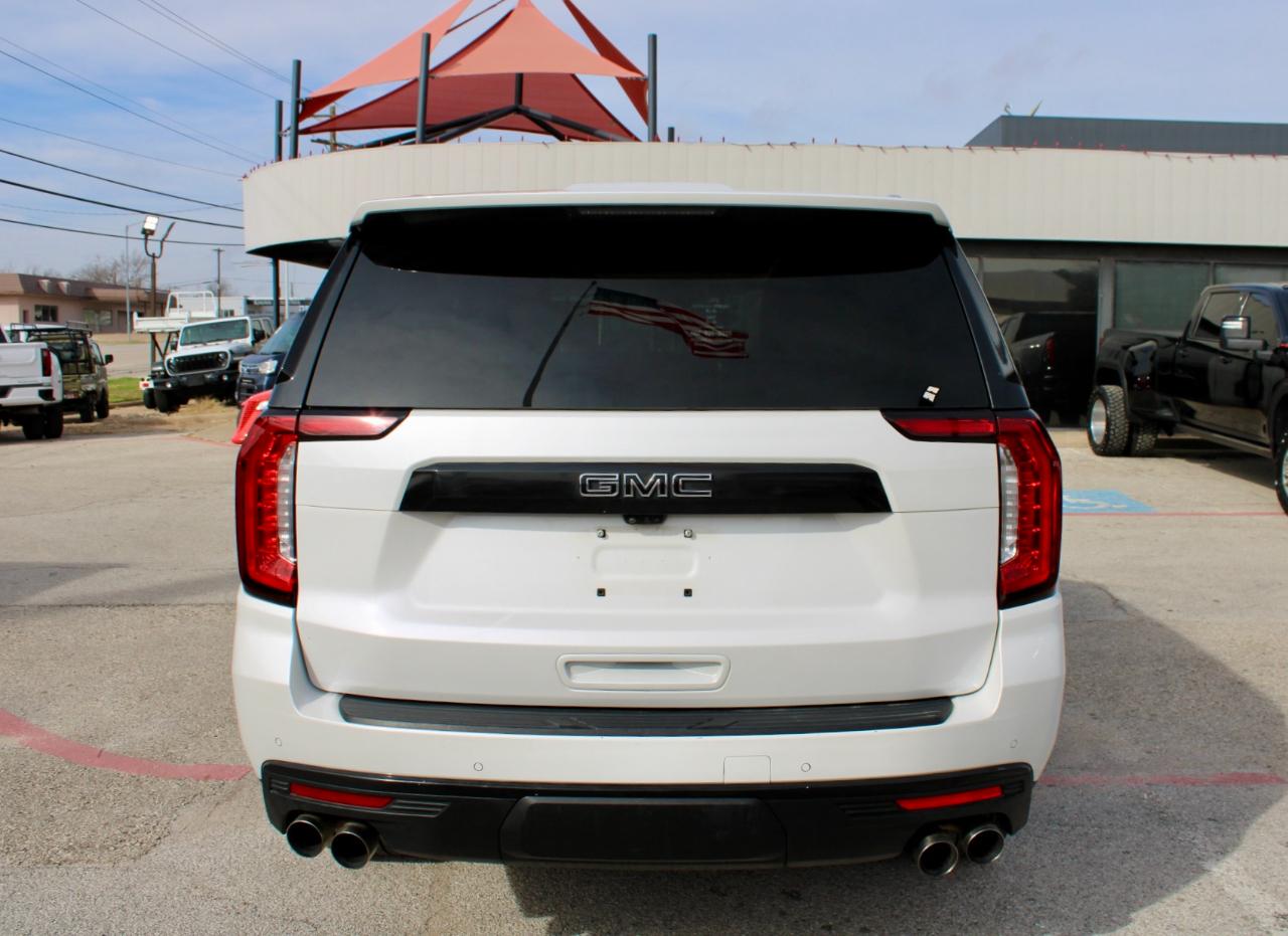 GMC Yukon Denali 4WD 2021