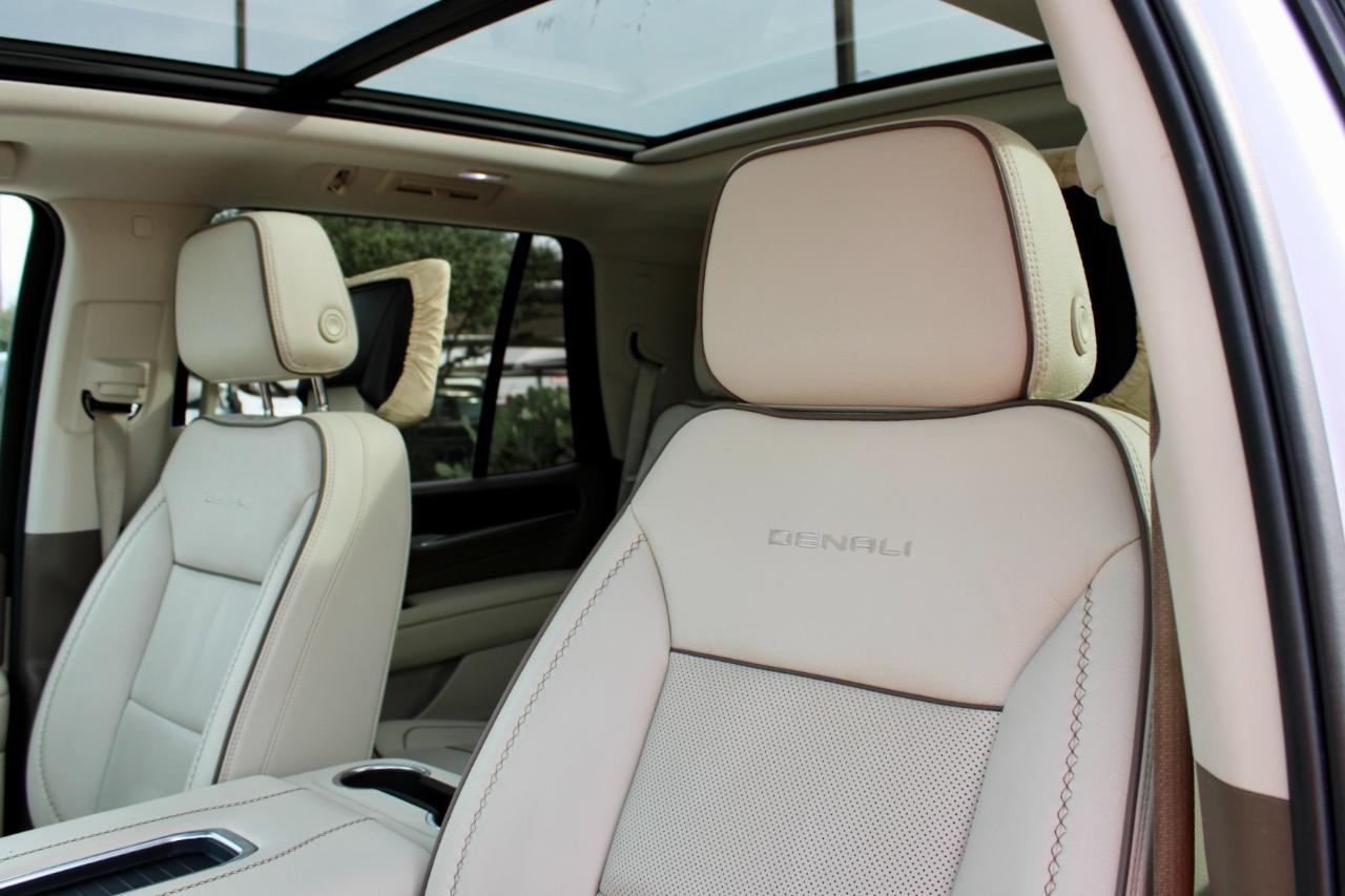 GMC Yukon Denali 4WD 2021
