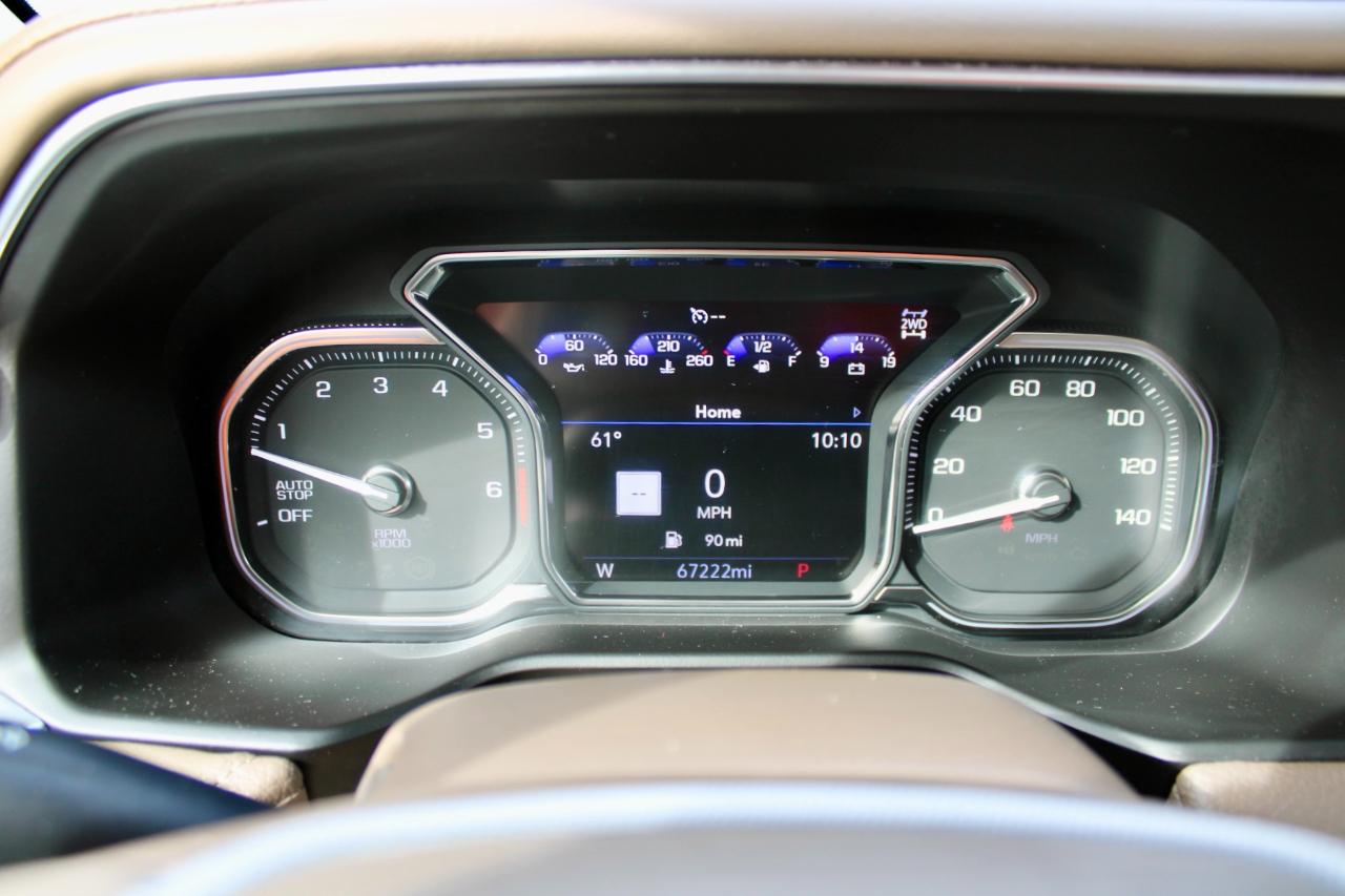 GMC Yukon Denali 4WD 2021